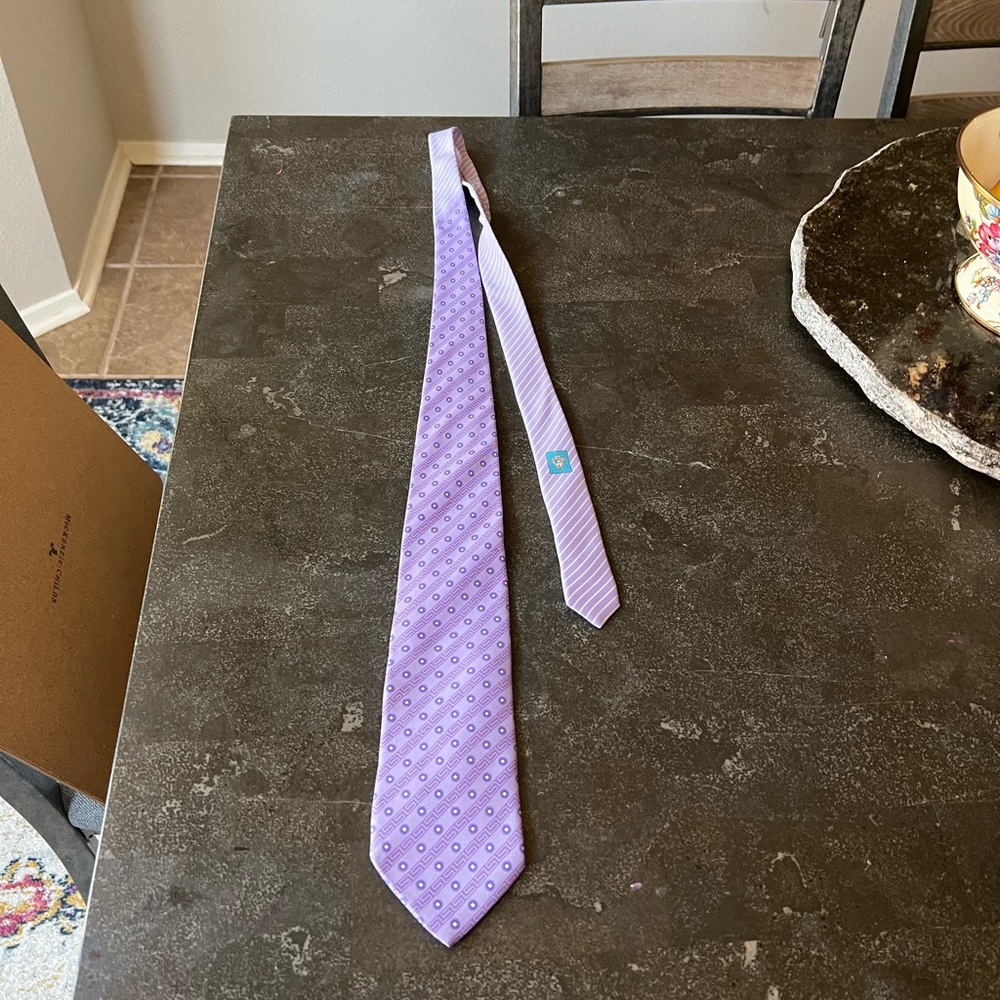 Versace tie - Picture 2 of 4